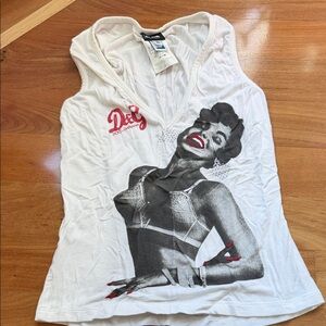 D&G Women's White and Red Graphic Tank Top
